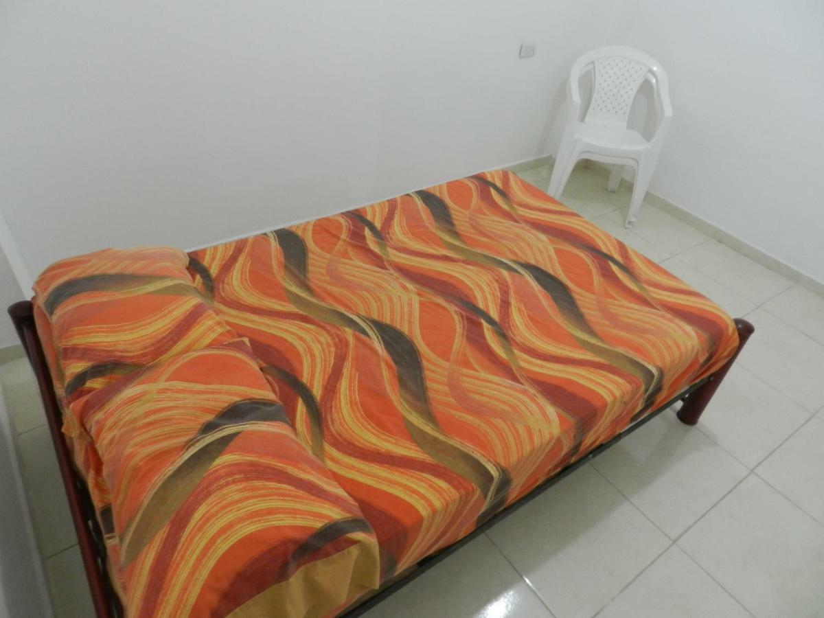 San Bosco Hostal Cali Bagian luar foto