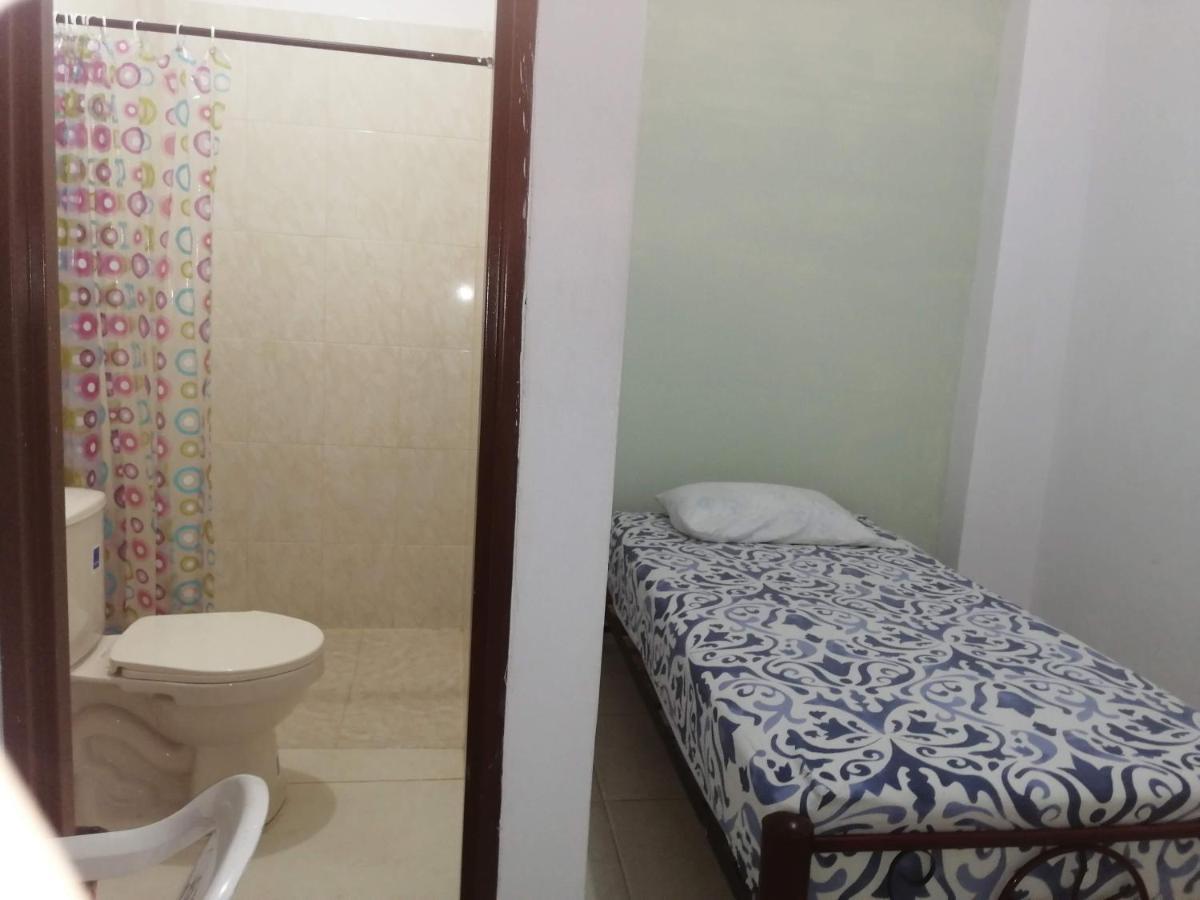 San Bosco Hostal Cali Bagian luar foto