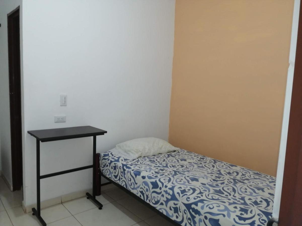 San Bosco Hostal Cali Bagian luar foto